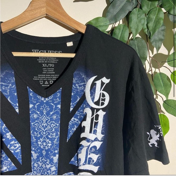 Guess British Flag Bandana Style Graphic Short Sleeve Tee Shirt - Picture 3 of 6